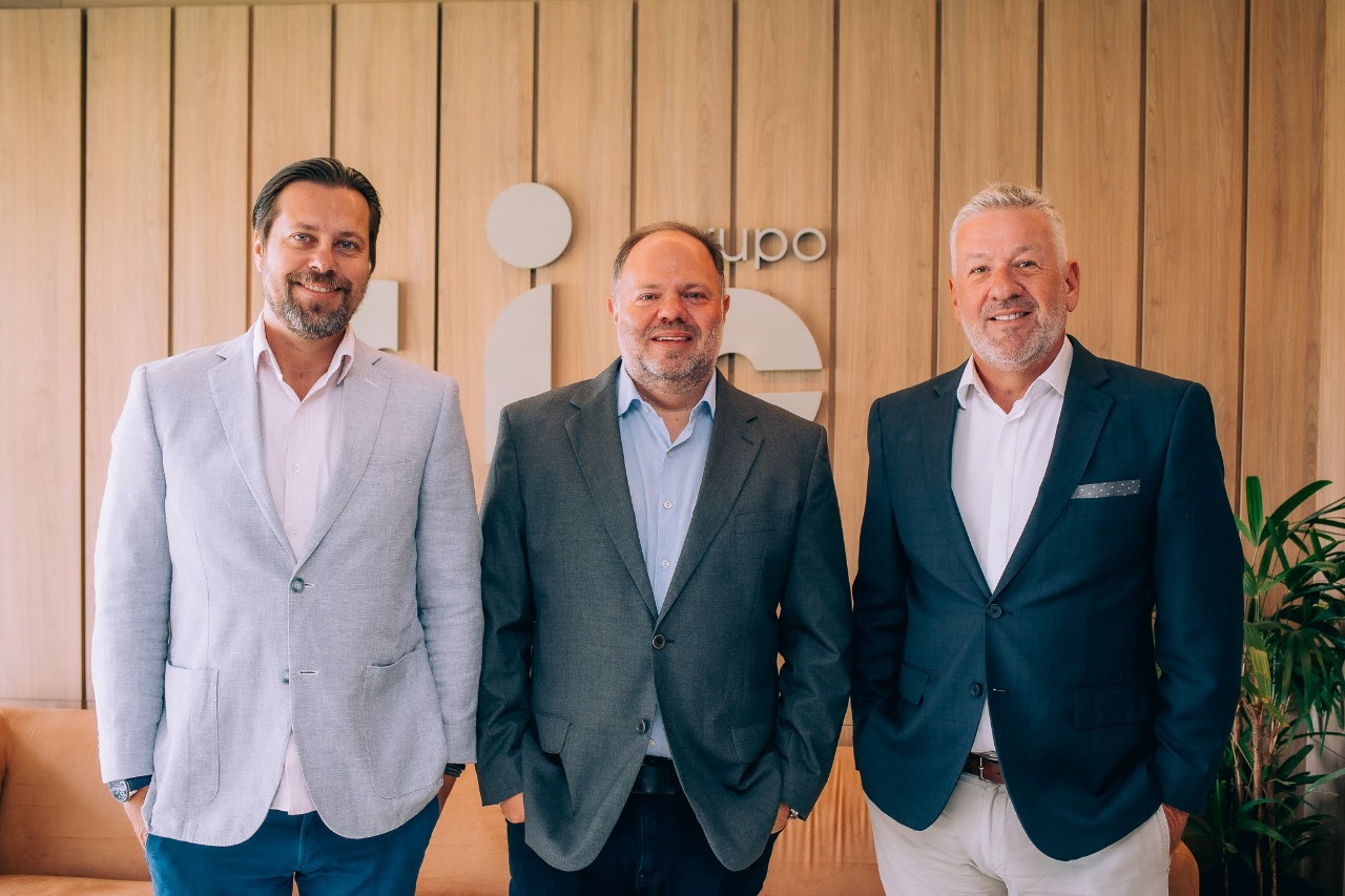Inovação em mídia multiplataforma: a missão do Grupo Ric para o novo comercial em Curitiba