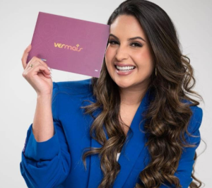 Ver Mais Oeste se renova com Débora Dias no comando